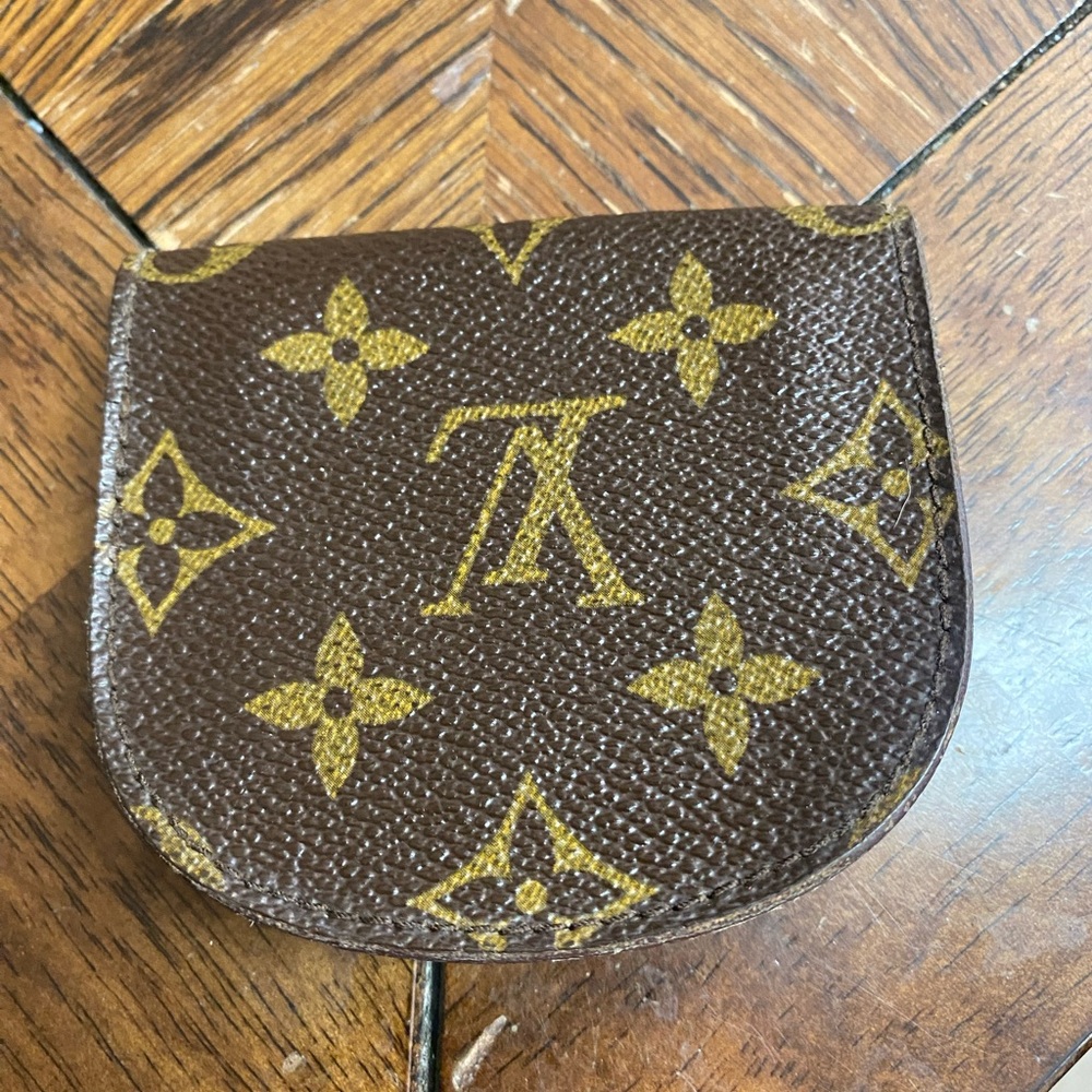 SOLD! Vintage Louis Vuitton Coin Pouch - Picture 12 of 14